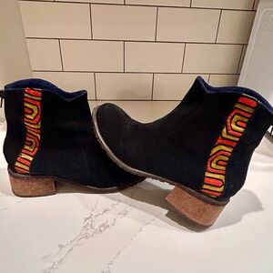 MABACOL Suede Athena Boot Artsy 8 USA made. Recycled materials